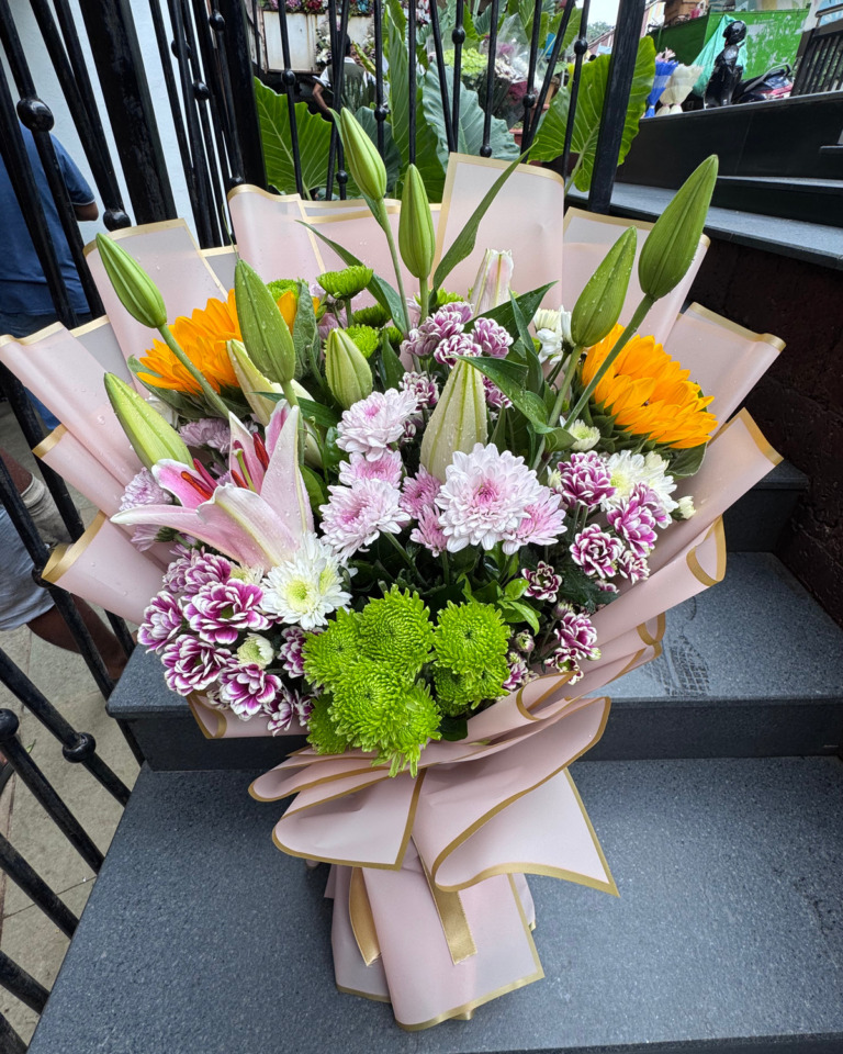 Flowerama bouquet for gifting